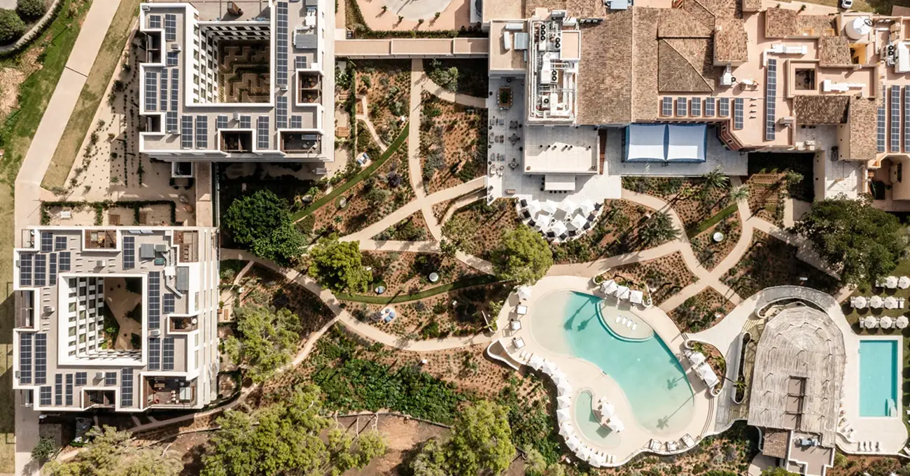 05-kimpton-aysla-by-gras-reynes-arquitectos-©TomeuCanyellasPhotography-scaled 1