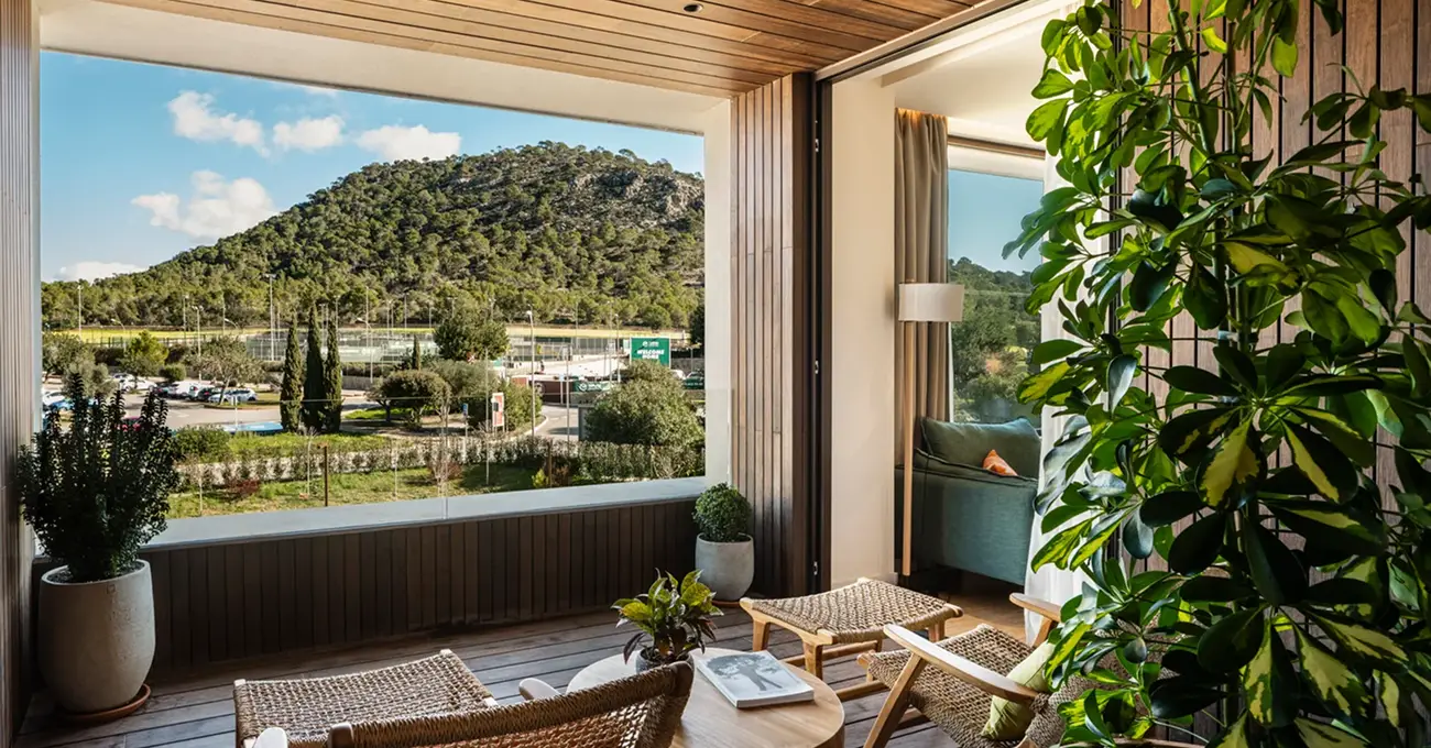 28-kimpton-aysla-by-gras-reynes-arquitectos-©TomeuCanyellasPhotography-scaled 1