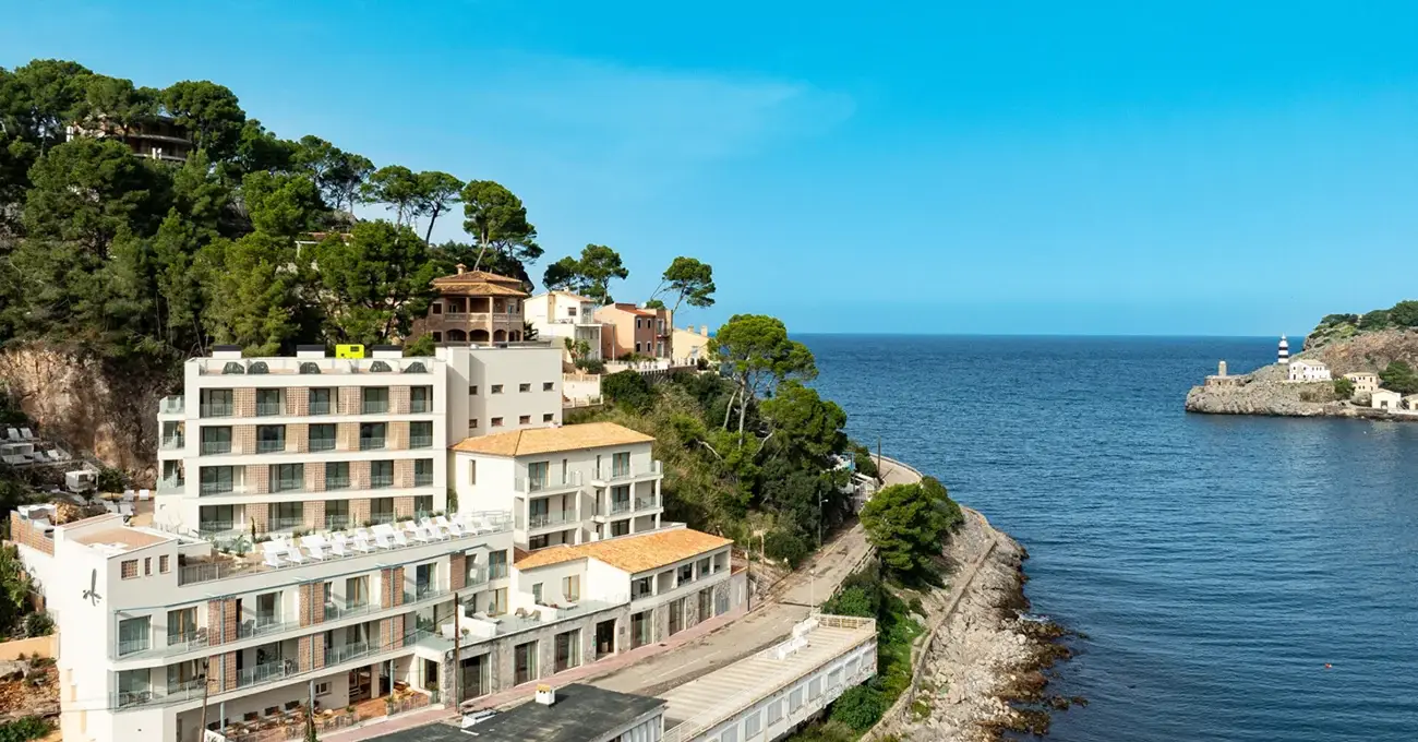 LS005CN-R.-Web-0004-e1732527900432-1920x1187-1 1