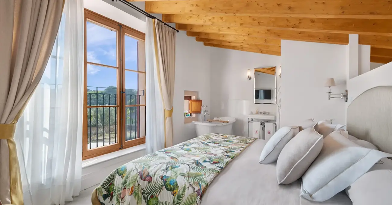 Sa-Bastida_interior_construccion-13-scaled 1