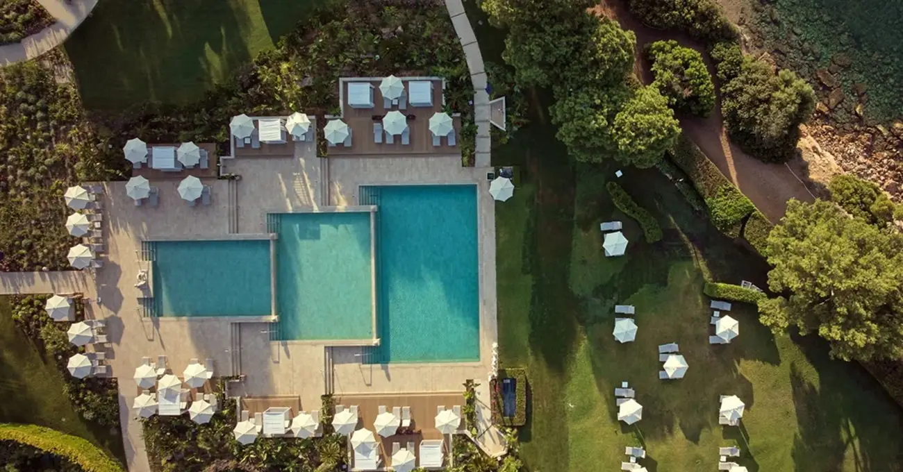 St-Regis-Mardavall_exteriores-3 1