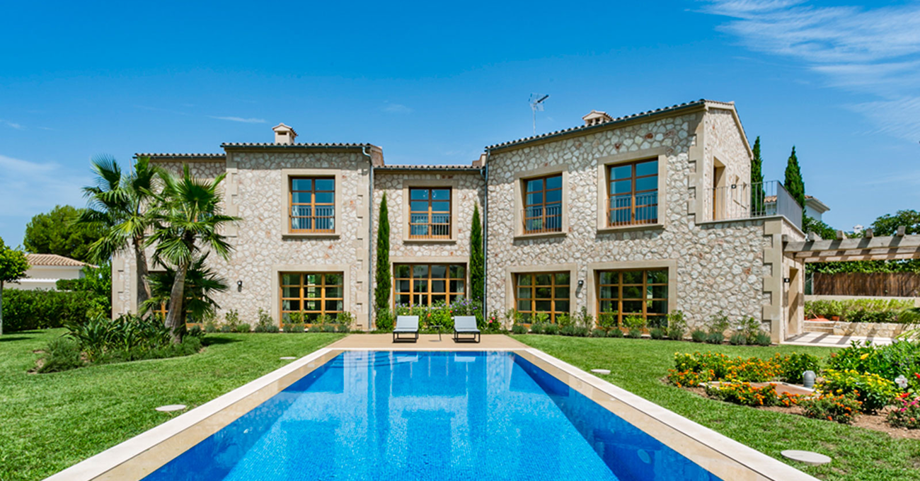 lls_villa_14_belgica_santa_ponca_cover 1