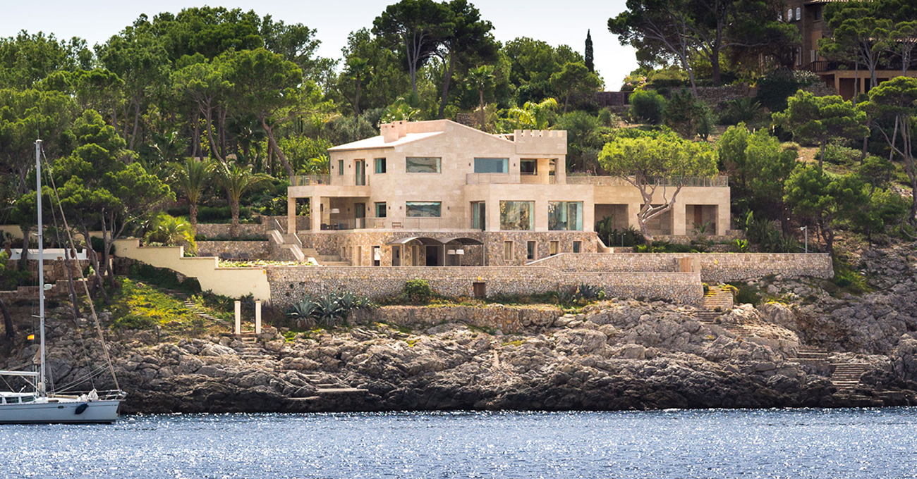 lls_villa_esforti_1_cover 1